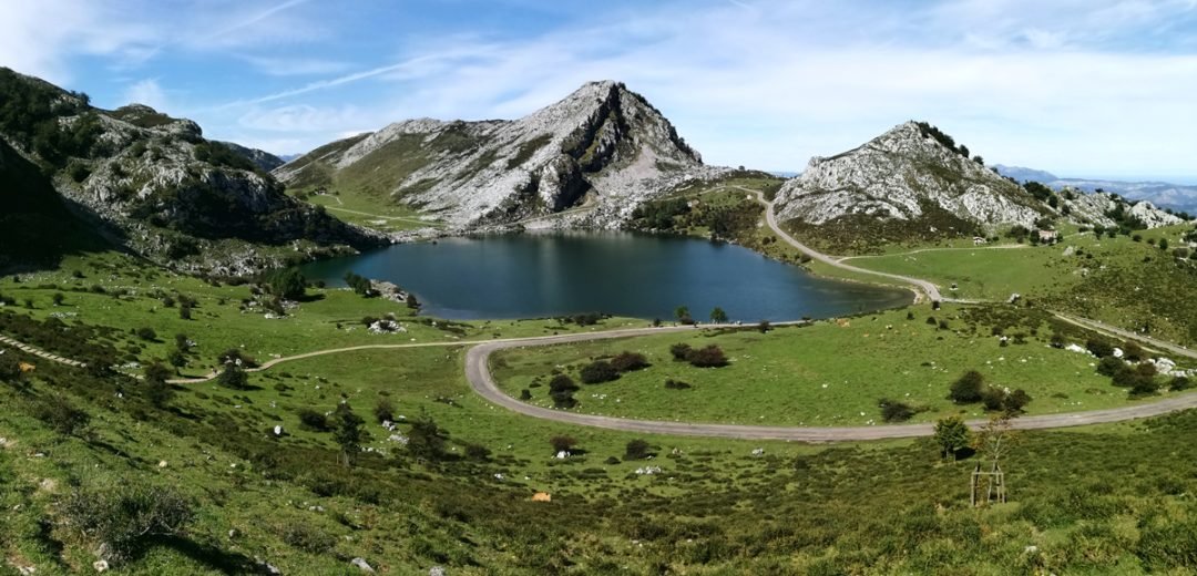 actividad-ruta-guiada-lagos-covadonga-asturias.jpg